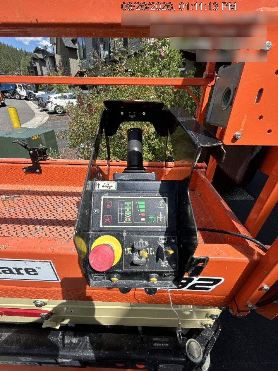 2022 JLG R1932