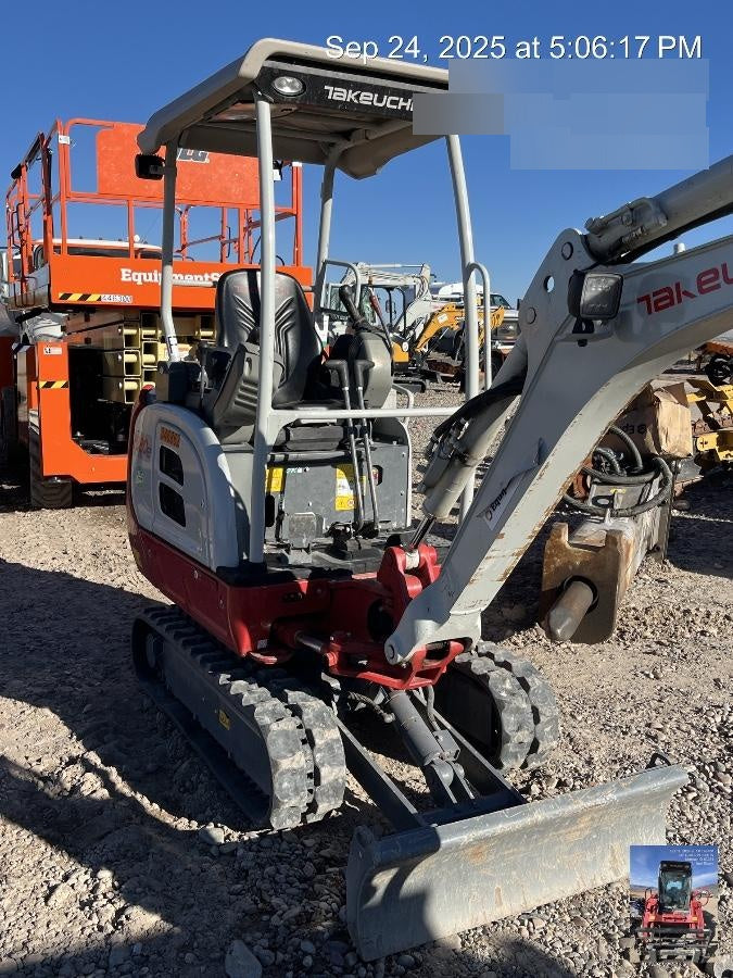 2023 TAKEUCHI TB20e