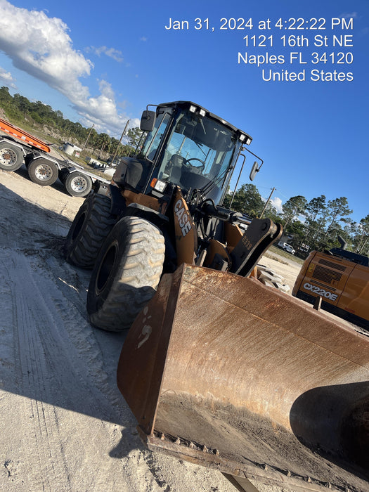 2018 Case 621G CLOSED CAB, 1 FUNCTION, JRB 416 STYLE HYD COUPLER