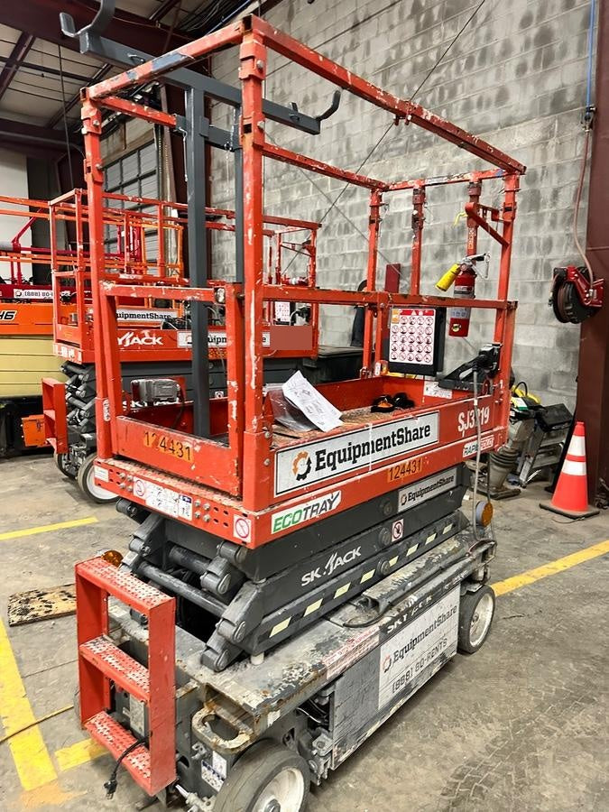 2021 SKYJACK SJ3219