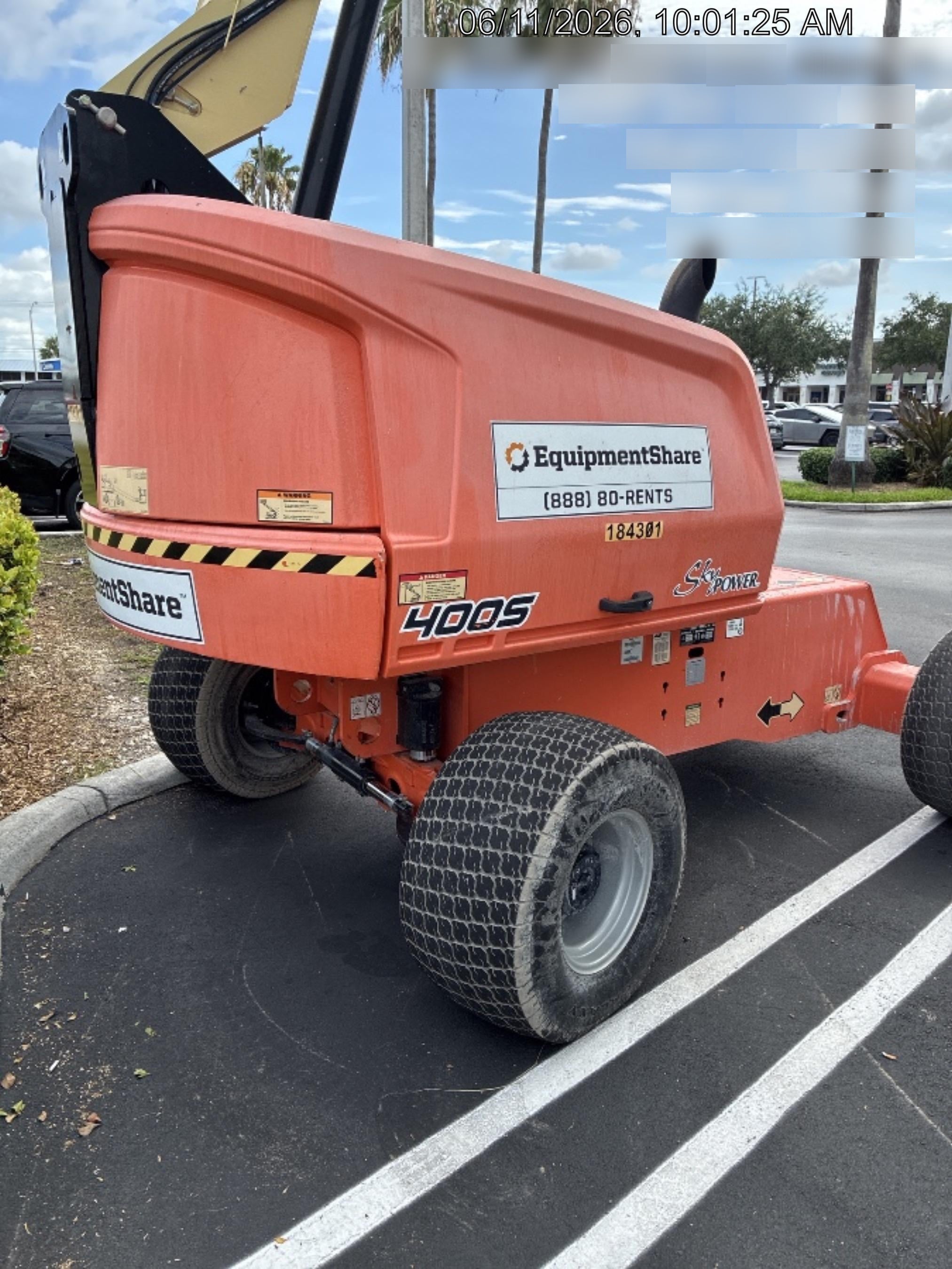 2021 JLG 400S