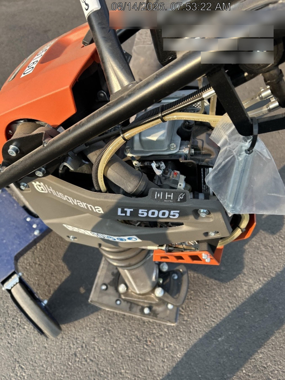 2025 HUSQVARNA LT5005