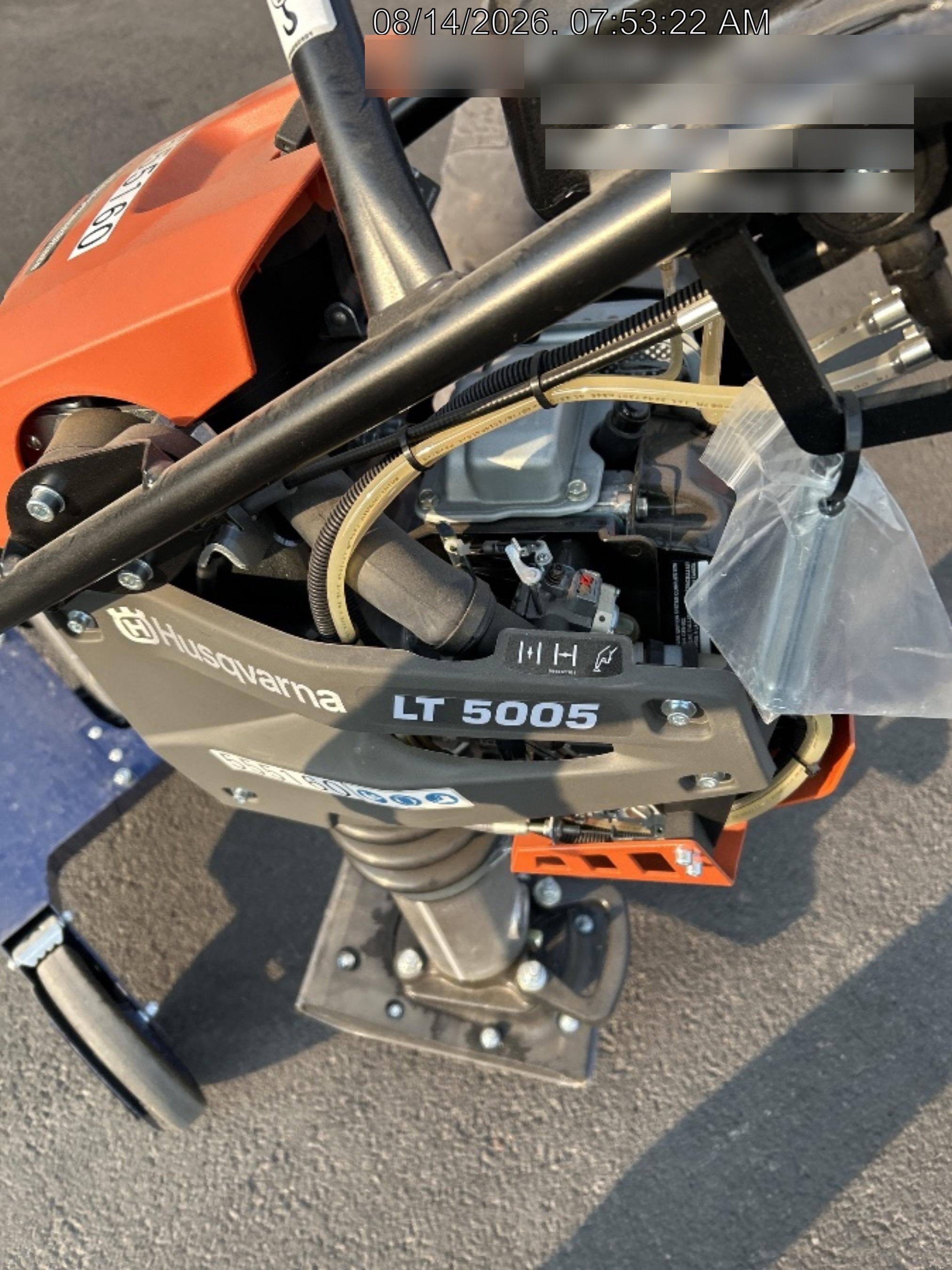 2025 HUSQVARNA LT5005