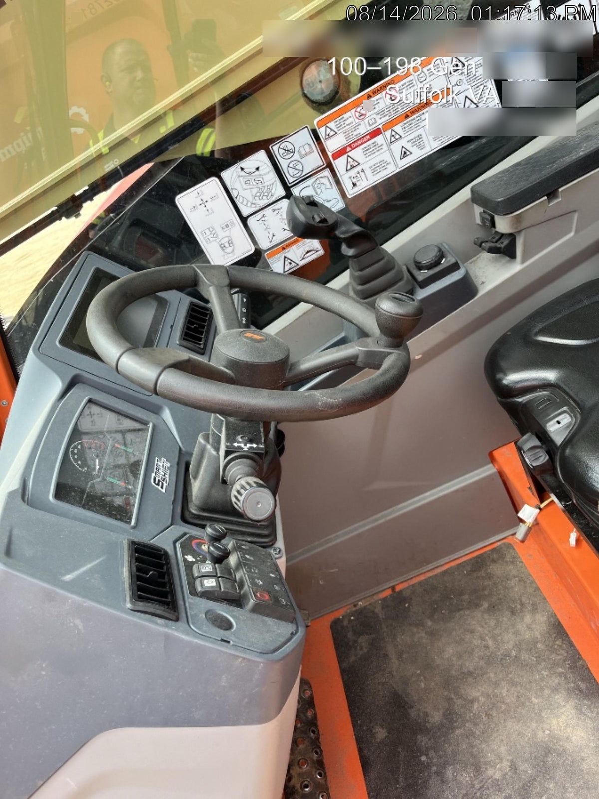 2025 JLG 1055 Premium