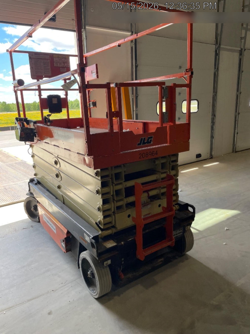 2022 JLG R3246