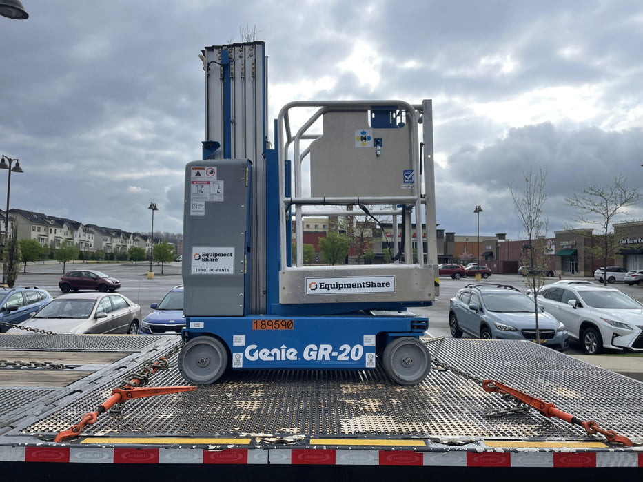 2021 GENIE GR-20
