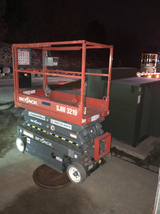 2016 Skyjack SJIII-3219 Standard Rental Specs