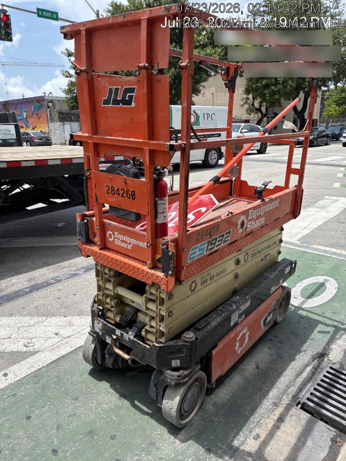 2022 JLG ES1932