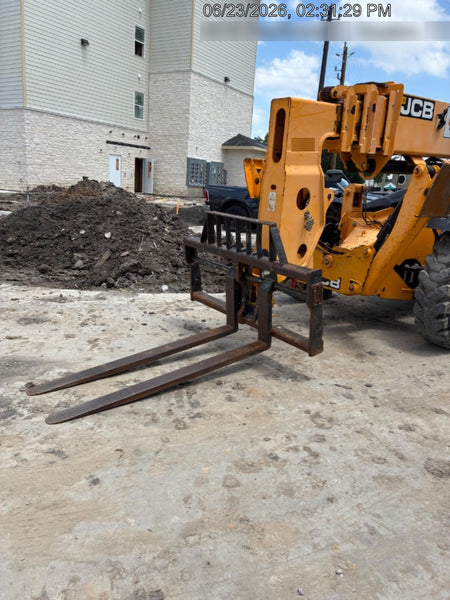 2019 JCB 510-56 Enclosed Cab, 74 HP, Solid Tires, Worklights, Beacon, Aux Hydraulics, Lifting Eye w/66" Carriage/60" Forks
