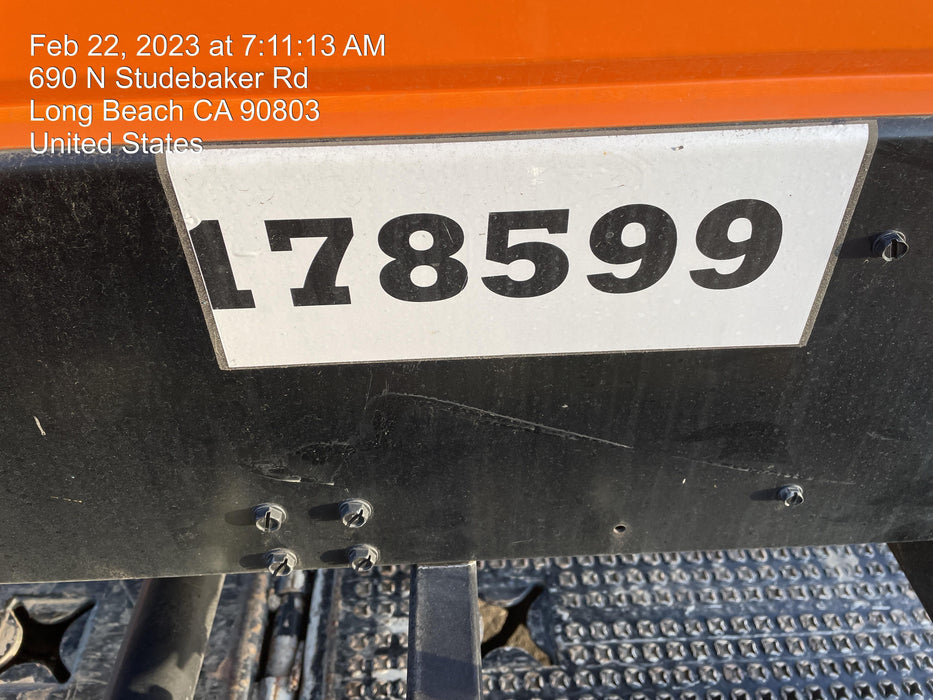 2021 Lincoln Electric Vantage 322 Vantage 322 Ready Pak 3 w/ Decals, ORANGE (includes trailer, cable rack, fender light kit) NO Telematics