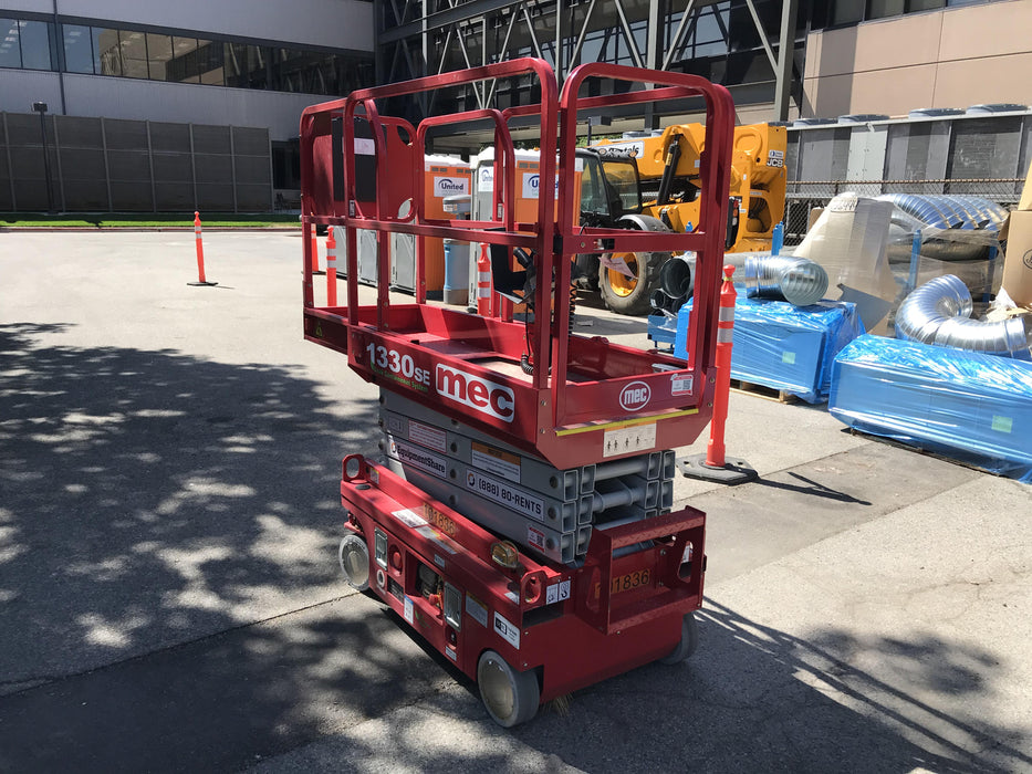 2020 MEC 1330SE Solid NM Tires, Steel Swing out Doors, LCS, Beacon, 900W Invertor