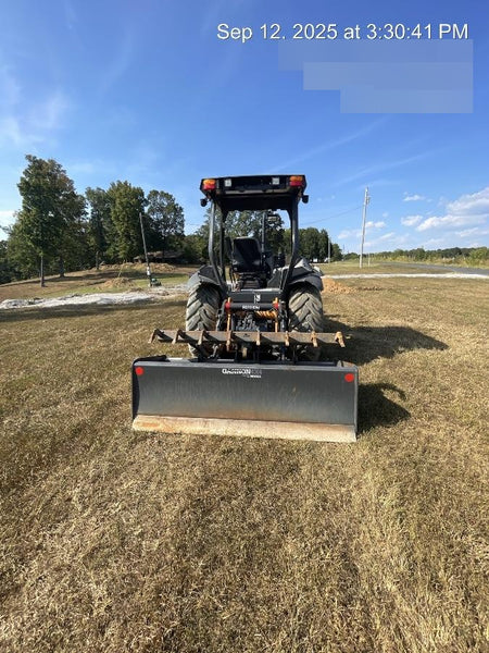 2023 CASE 570N EP