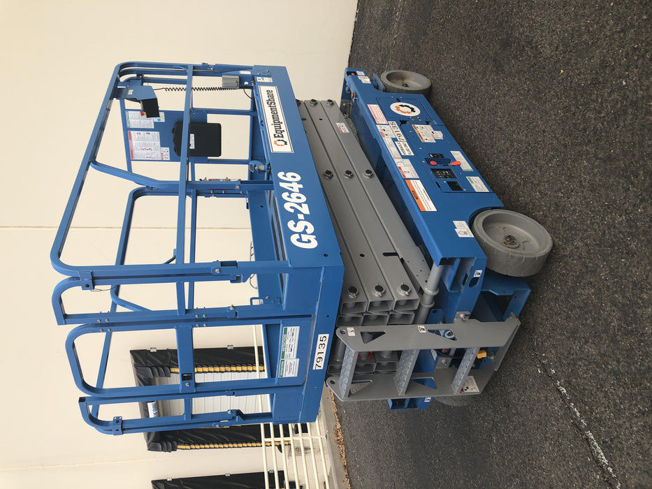 2019 Genie GS-2646 folding rails with full height swing gate