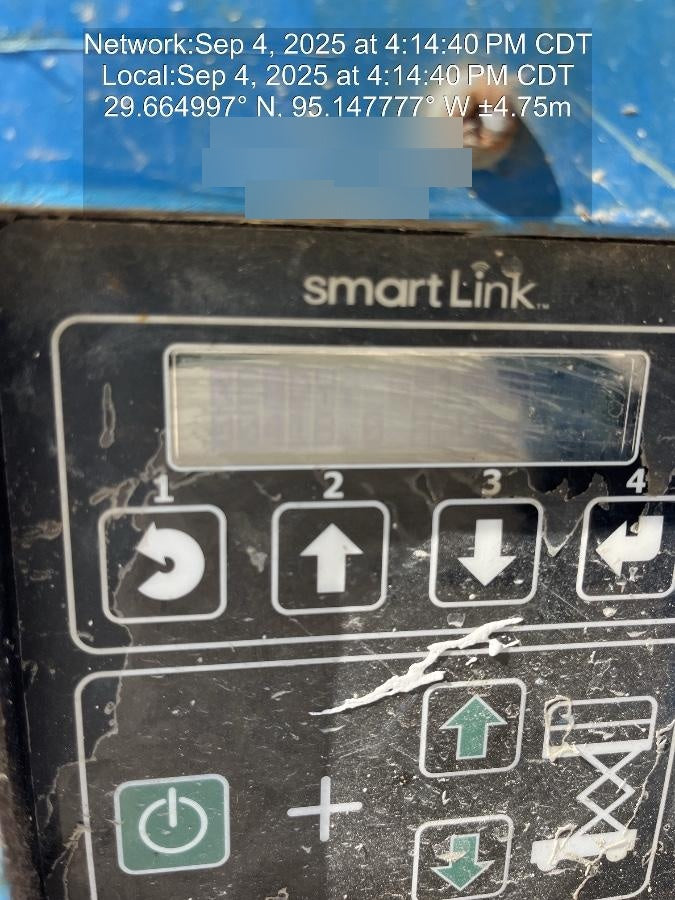 2017 Genie GS-1930 Genie GS-1930 Lift w/Fixed Rail and Chain Entry