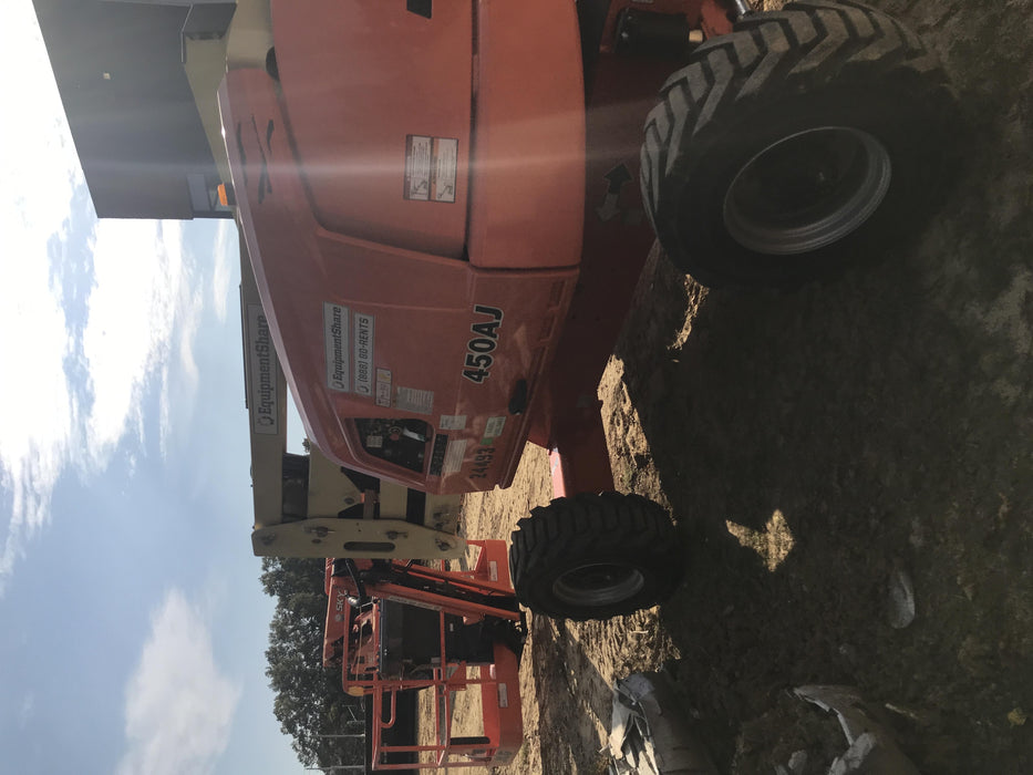 2019 JLG 450AJ