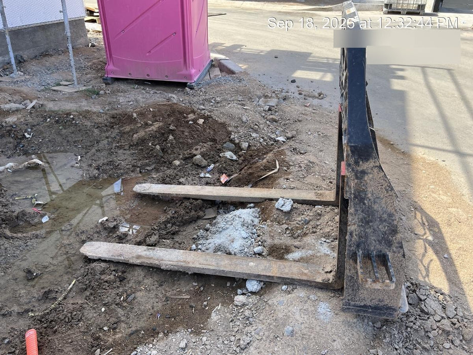 2021 PALADIN 48" Pallet Forks - Paladin