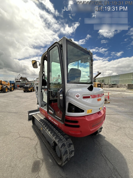2025 TAKEUCHI TB235-2CR