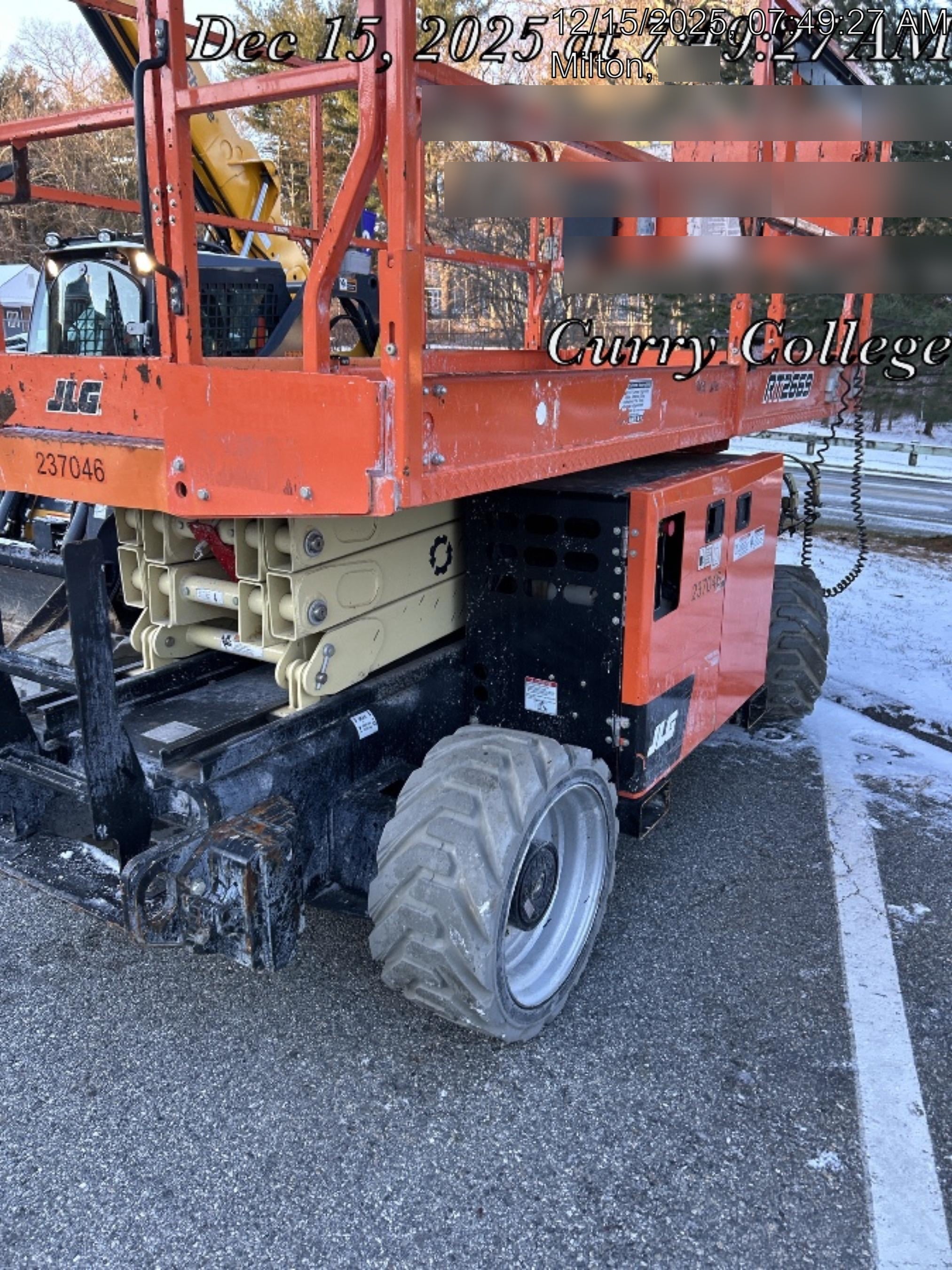 2022 JLG RT2669