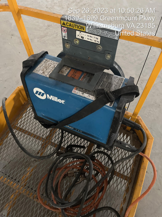 2022 MILLER ELECTRIC Maxstar 210 DX