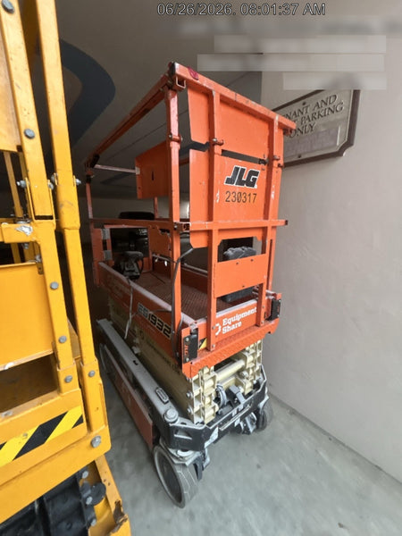 2022 JLG ES1932