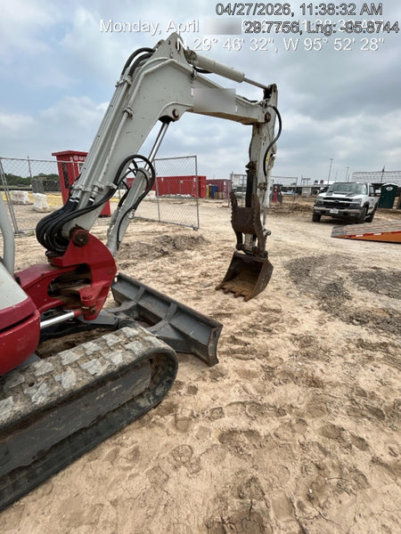 2021 TAKEUCHI TB250-2