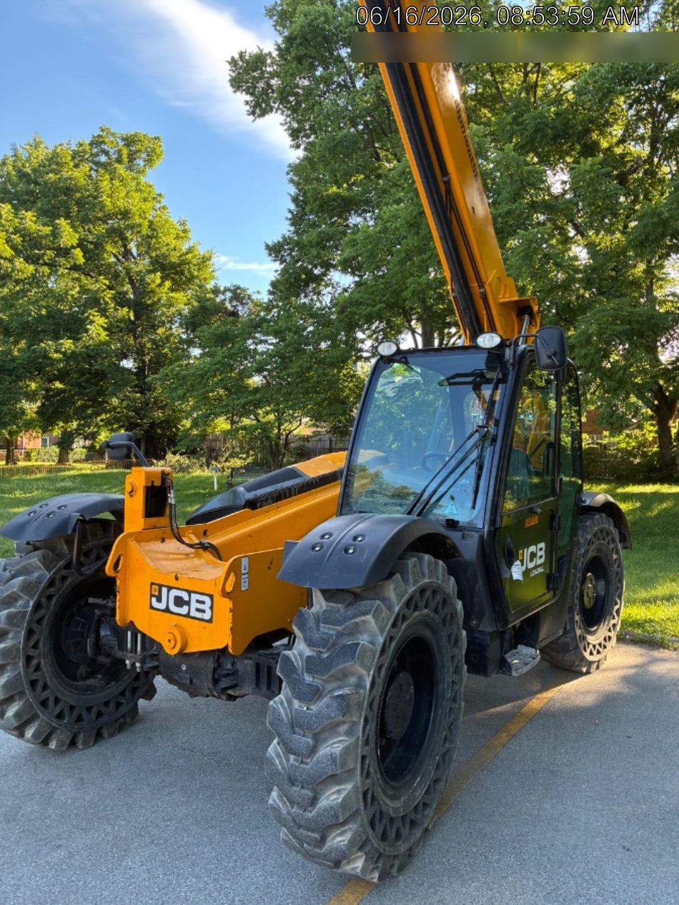 2023 JCB 509-42