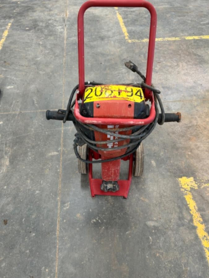 2019 HILTI TE 3000-AVR