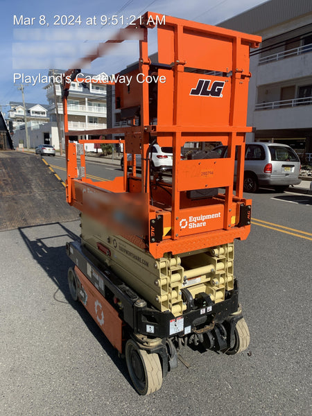 2022 JLG ES1932
