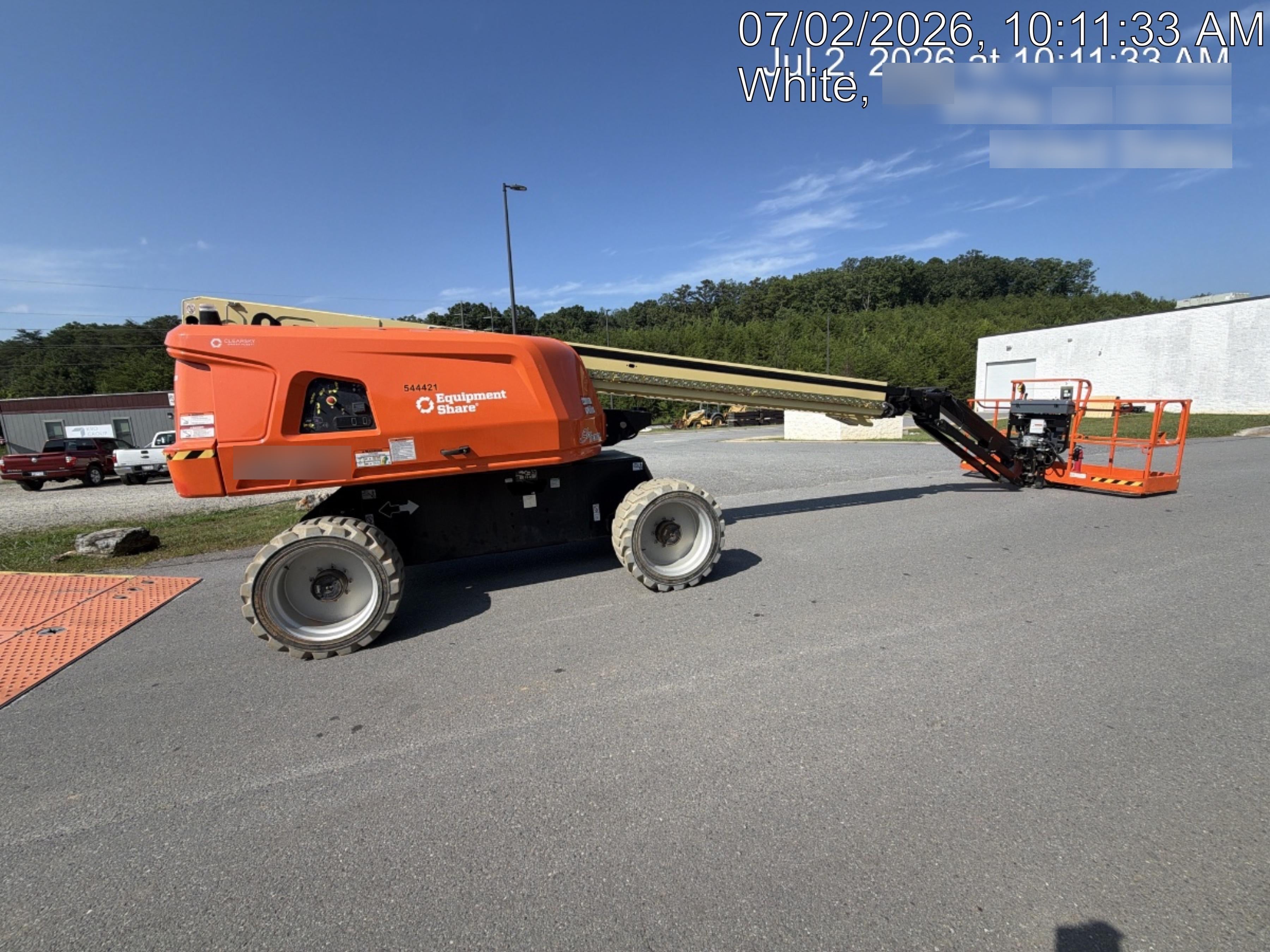 2025 JLG 660SJ
