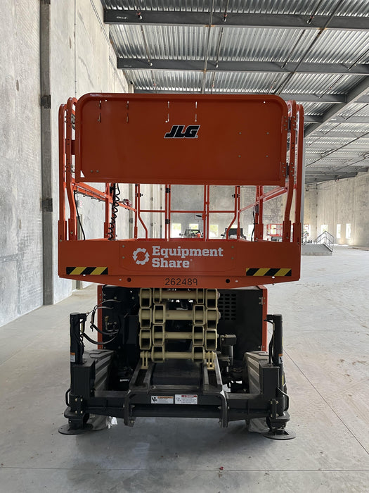 2022 JLG RT3369