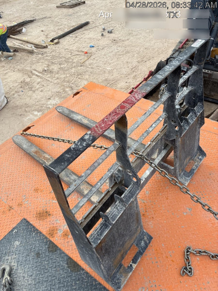 2025 ARROW MATERIAL HANDLING 24" Pallet Fork Frame