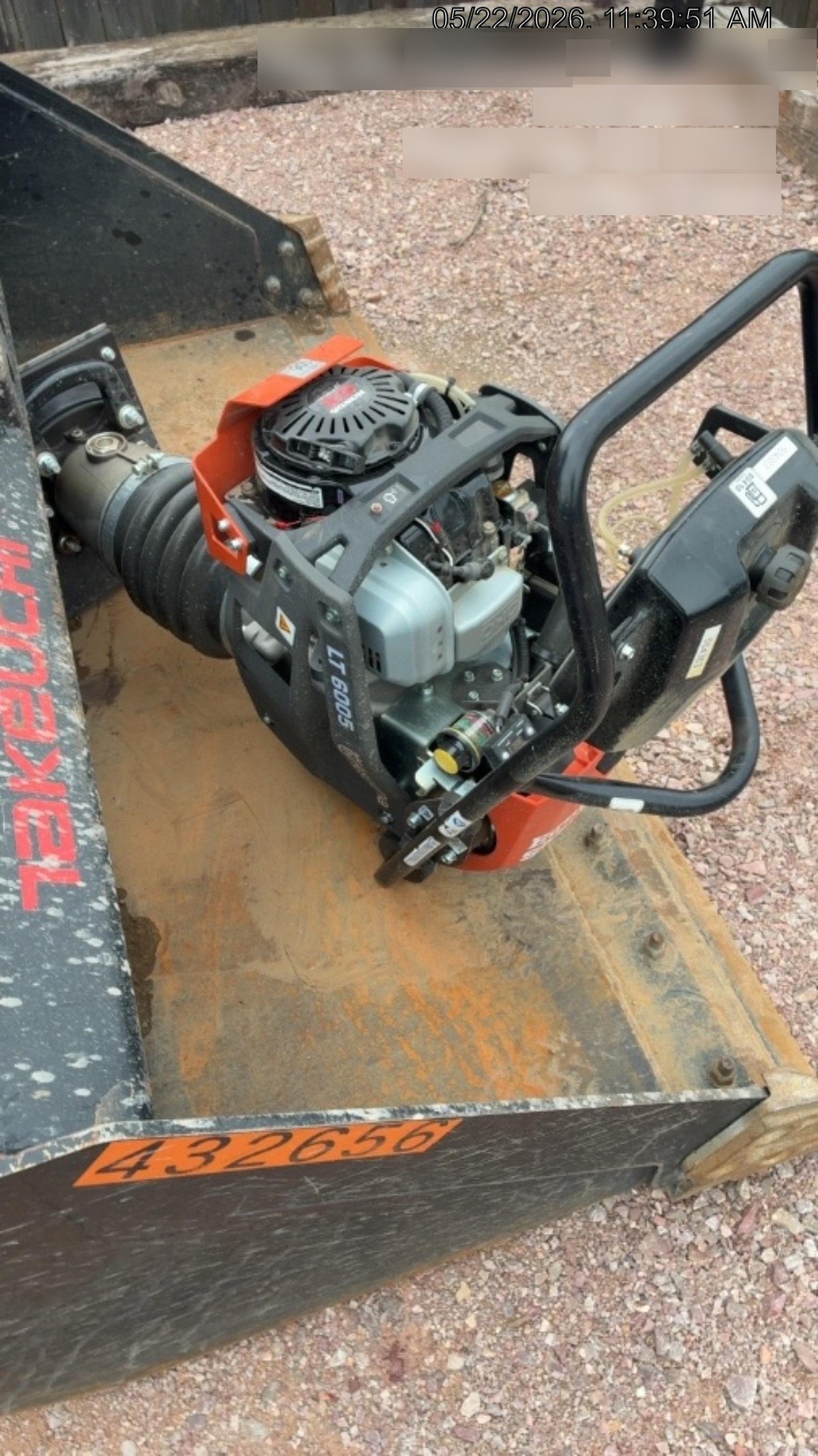 2025 HUSQVARNA LT6005