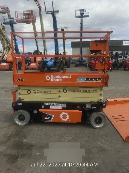2022 JLG ES2632
