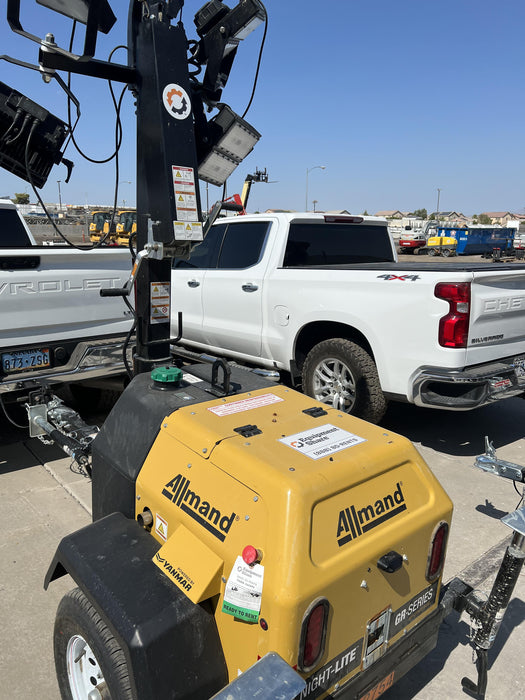 2021 Allmand NLV3GR (4) LED Light Fixture 350W, 23' Vertical Mast, 3kW Prime, Towable, Deep Sea L401, Leveling Jacks, Yanmar T4F 5.8hp