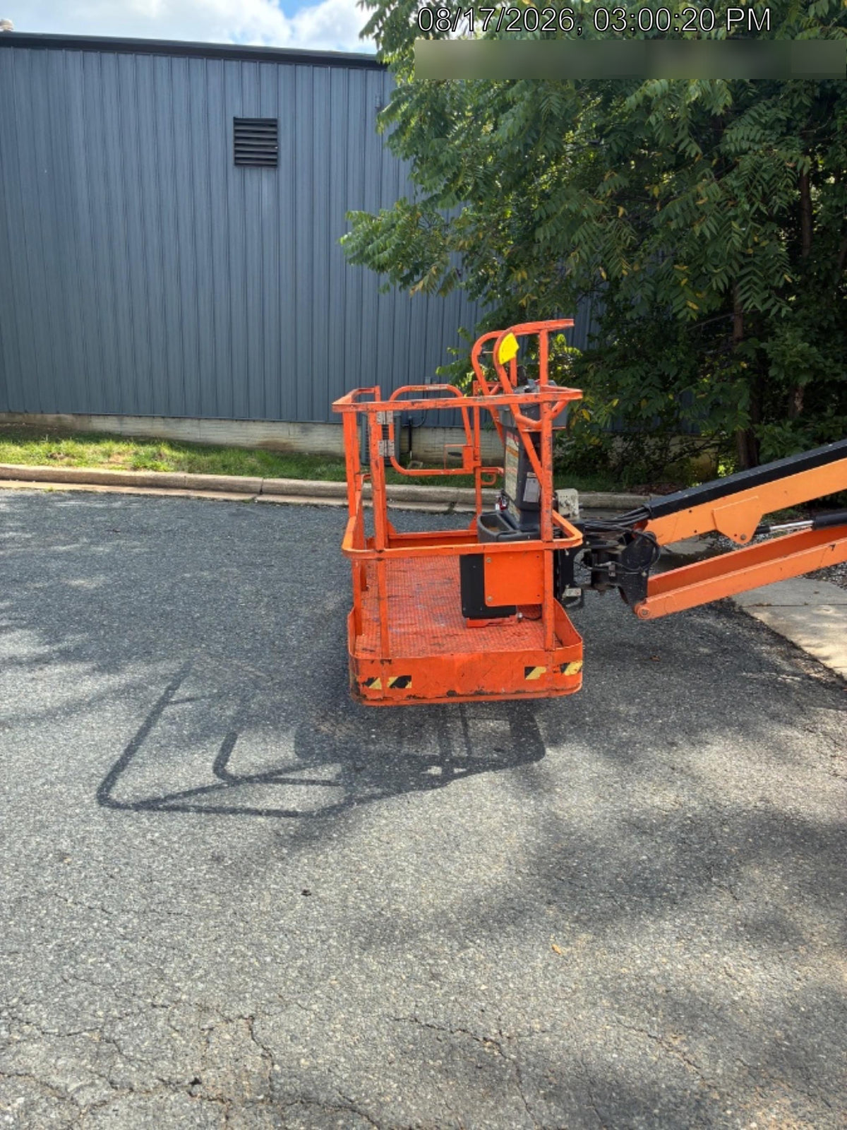 2022 JLG 660SJ