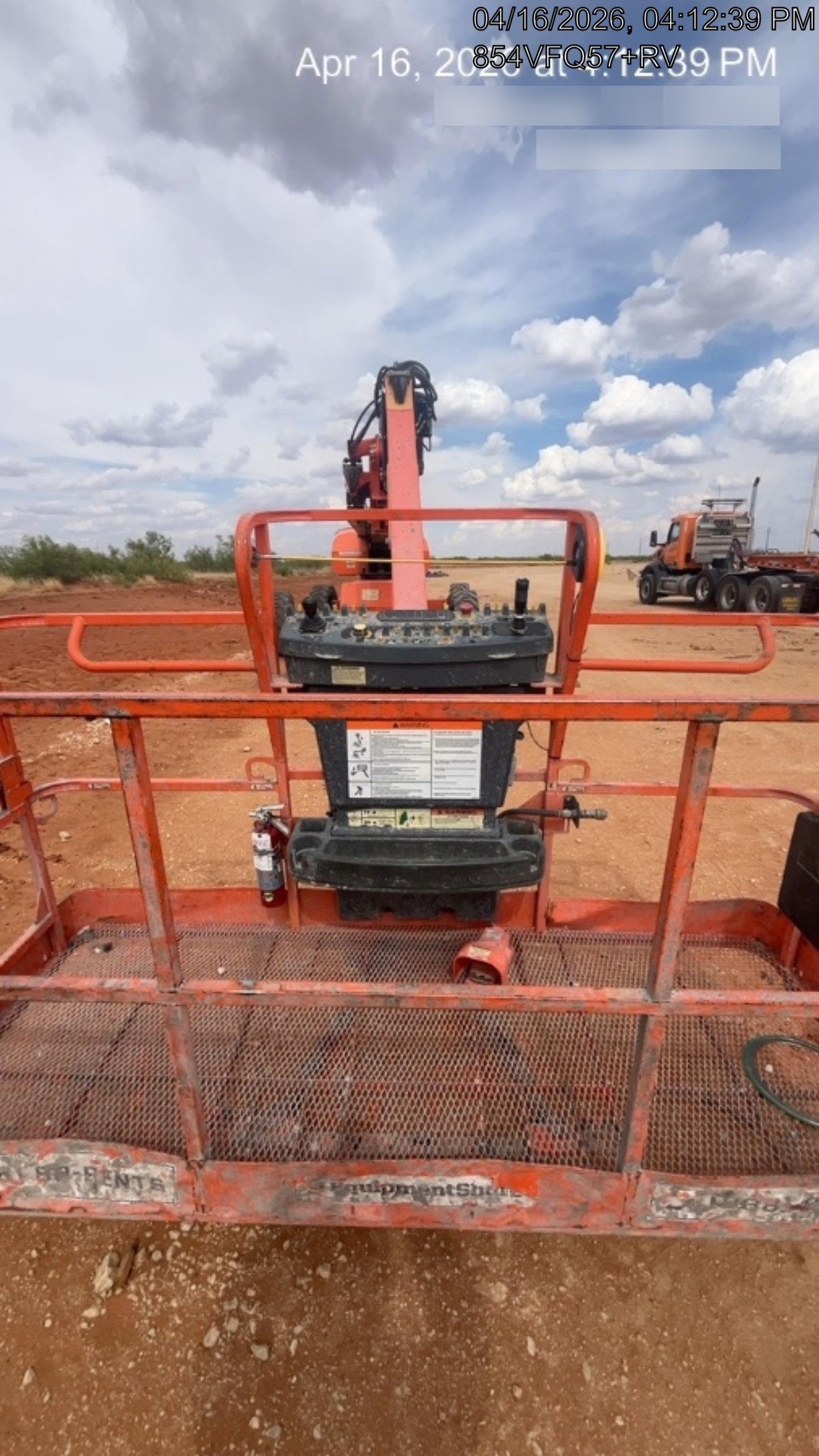 2022 JLG 1350SJP
