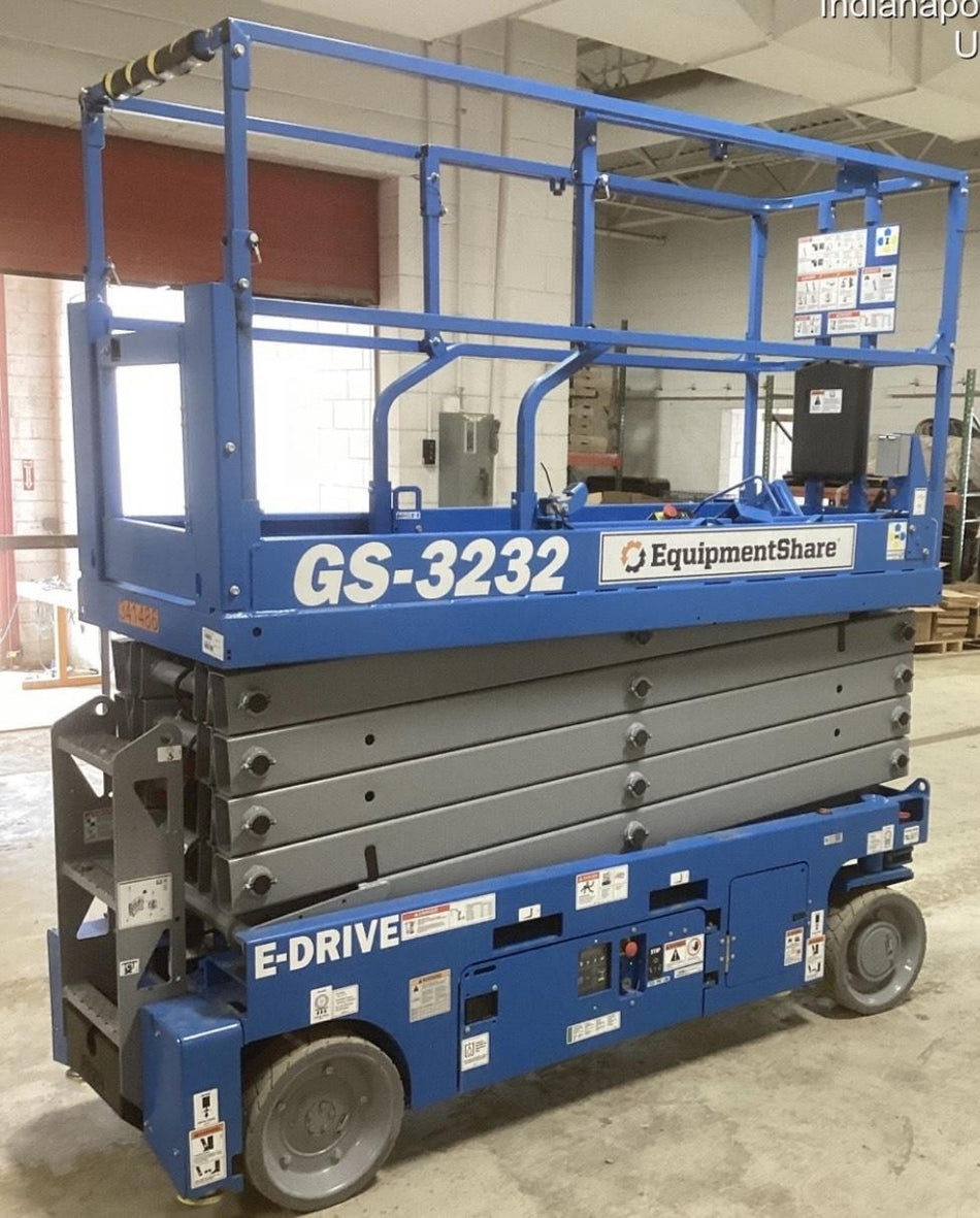 2023 GENIE GS-3232