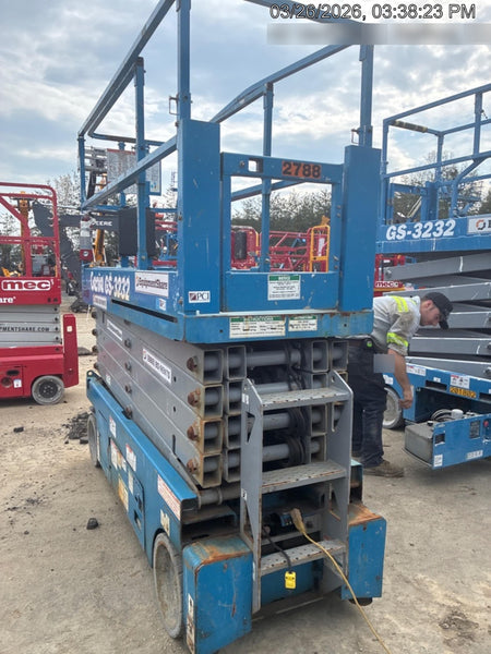 2016 GENIE GS-3232