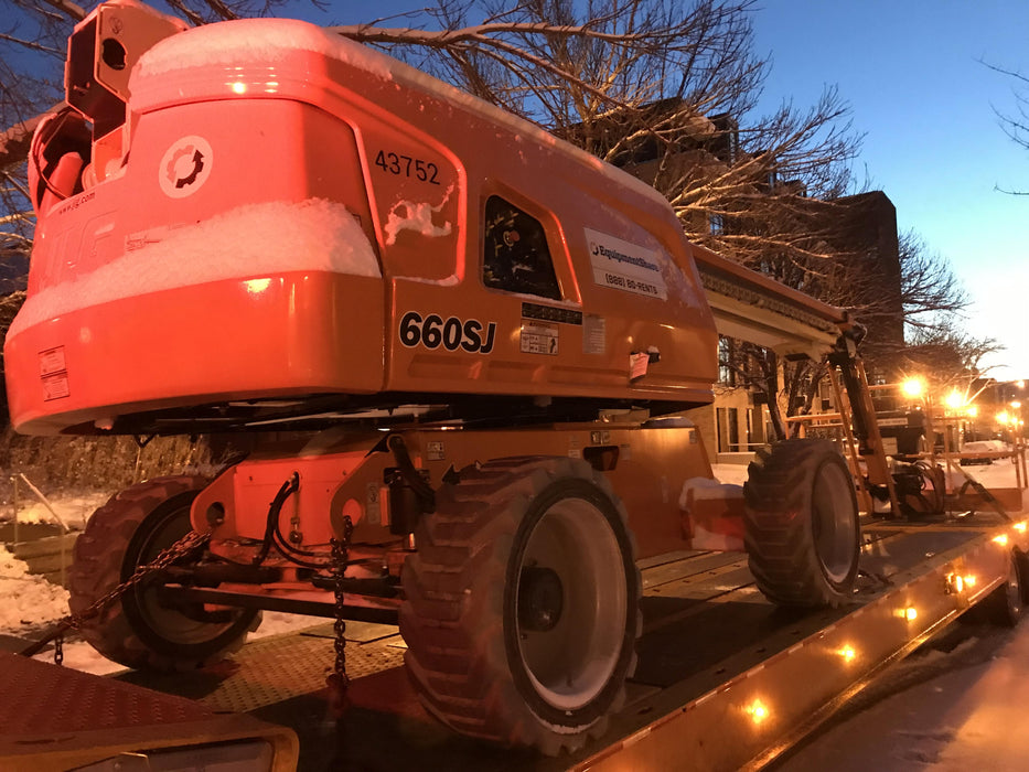 2019 JLG 660SJ