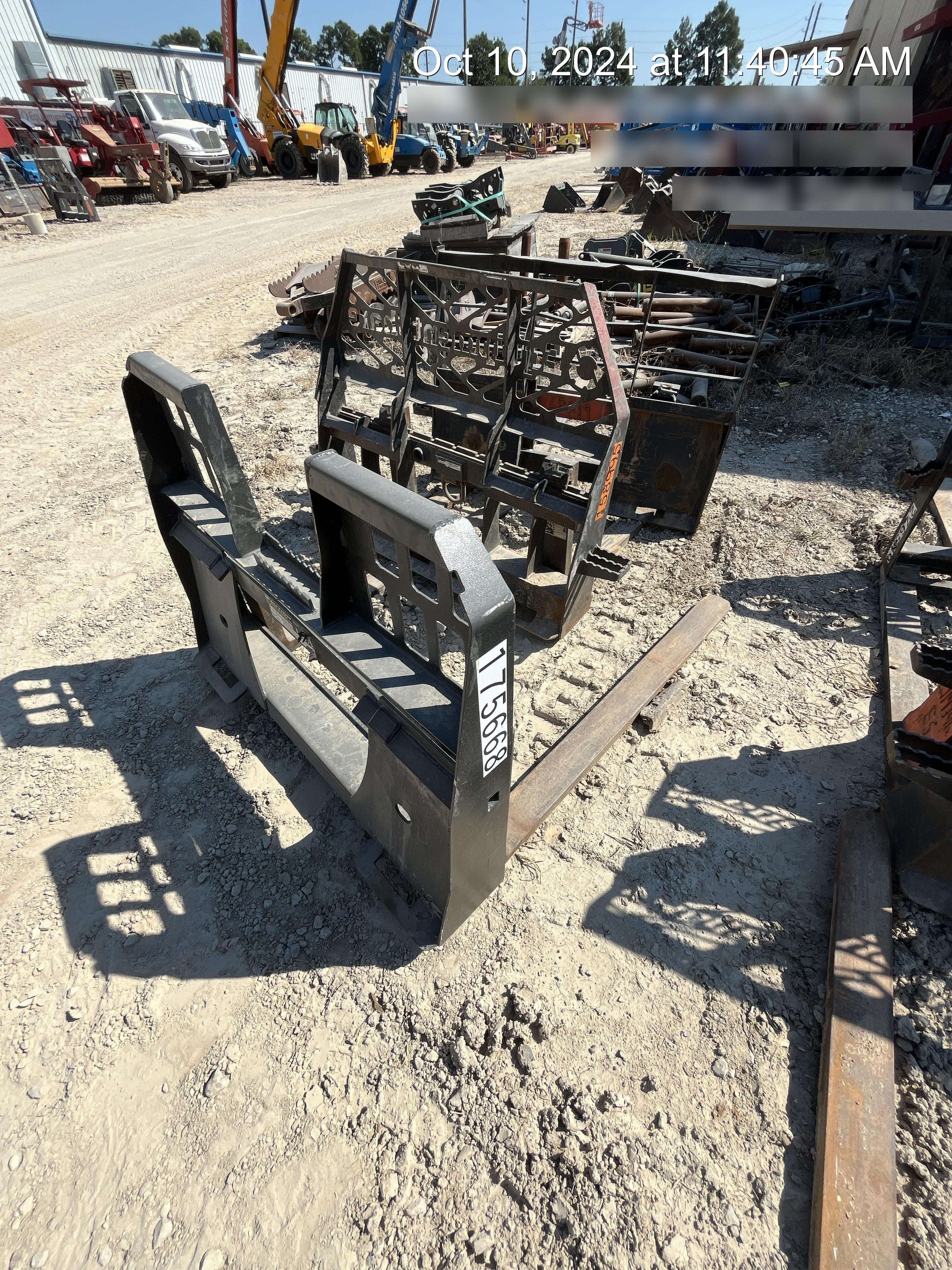 2021 FEMA 48" Pallet Forks - FEMA