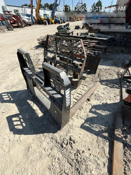 2021 FEMA 48" Pallet Forks - FEMA