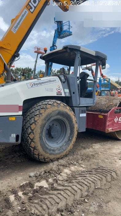 2021 DYNAPAC CA2500D