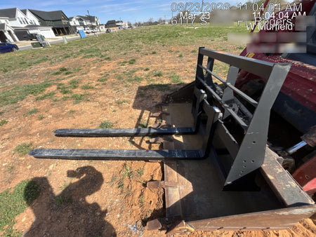 2026 ARROW MATERIAL HANDLING 72" Pallet Forks - Arrow