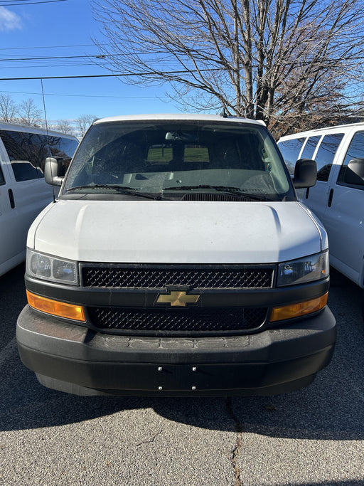2025 CHEVROLET Express Van - Rental