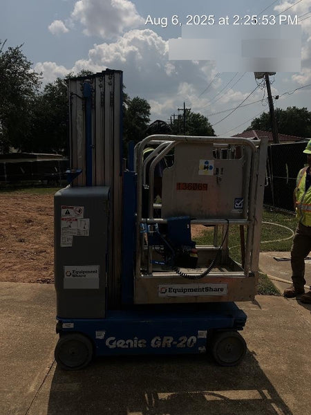 2021 GENIE GR-20