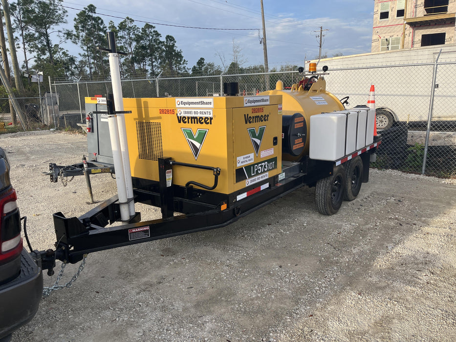 2022 Vac-Tron LP573XDT T4 Koehler Diesel Engine, 500 Gallon Debris Tank, x2 100 Gallon Water Tanks