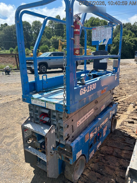 2020 Genie GS-1930 Fixed rails with chain entry gate - Pre A92.20
