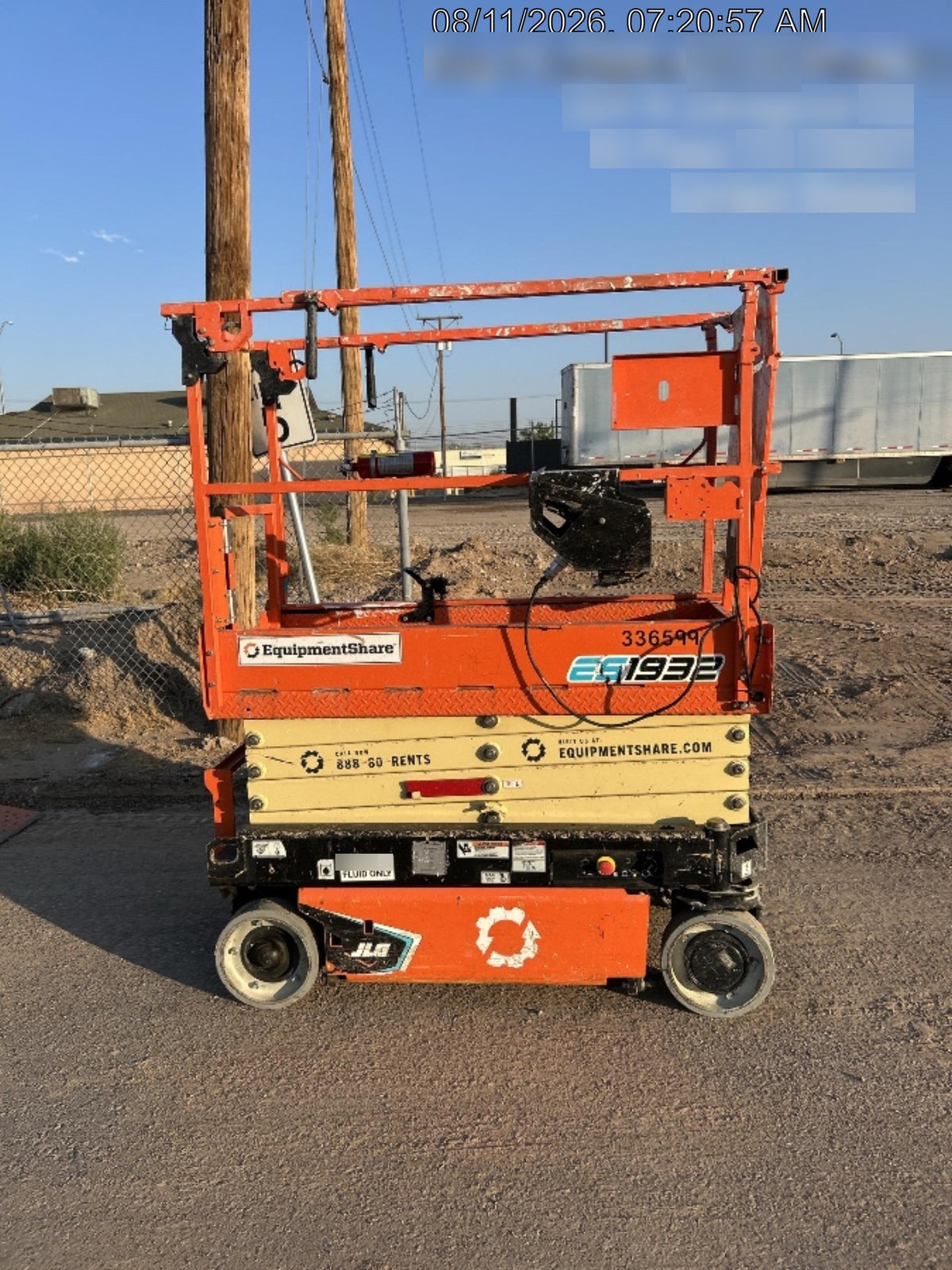2023 JLG ES1932
