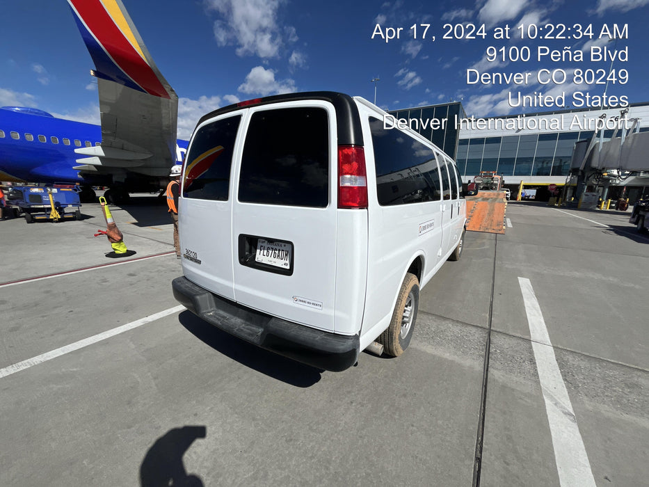 2023 CHEVROLET Express Van - Rental