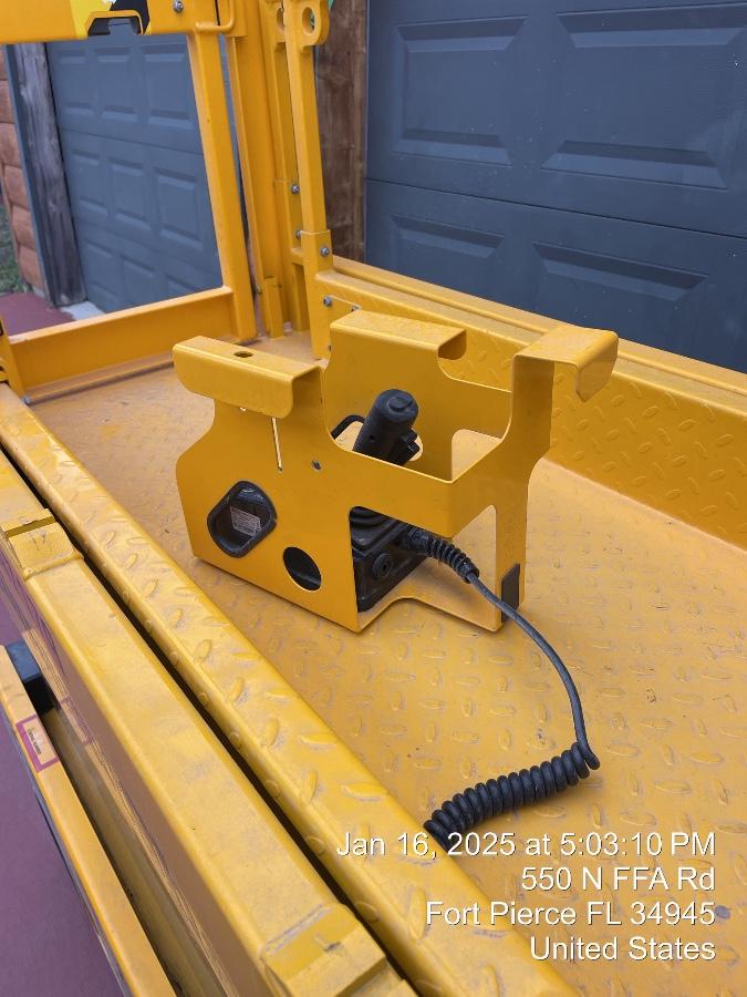 2024 JCB S1932E